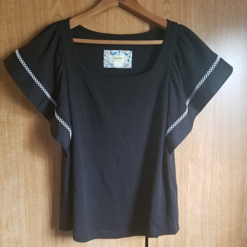 Maeve Black Top Embroidered Ruffle Sleeves Sz S